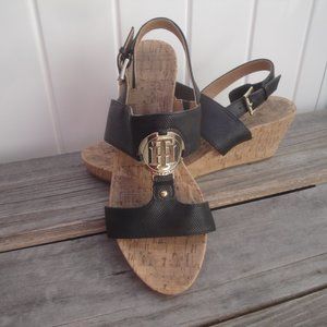 Tommy Hilfiger Wedge Shoes Black with Gold TH Logo Size 9